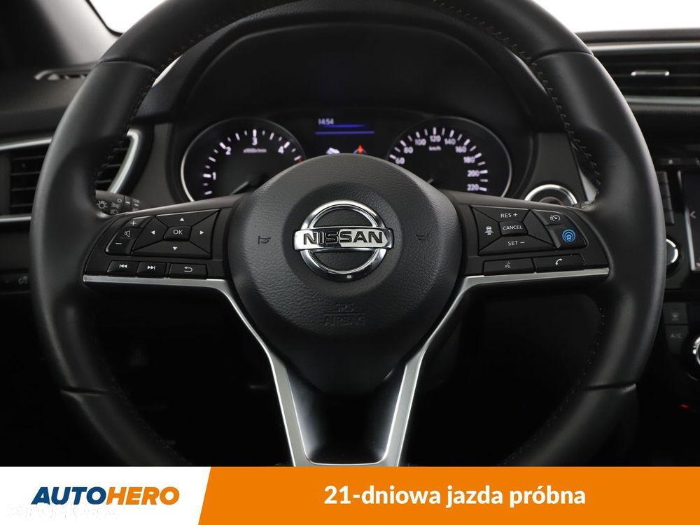 Nissan Qashqai 1.7 dCi 4x4 N-Connecta Xtronic - 19