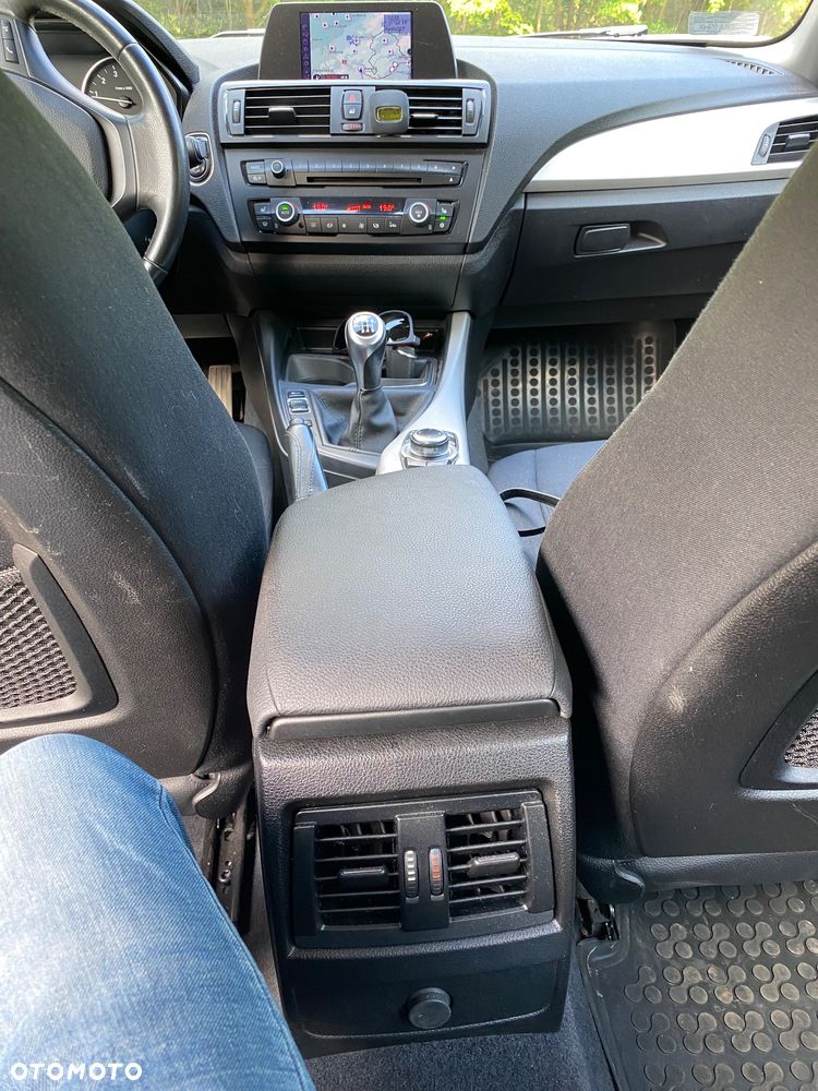 BMW Seria 1 118i - 14