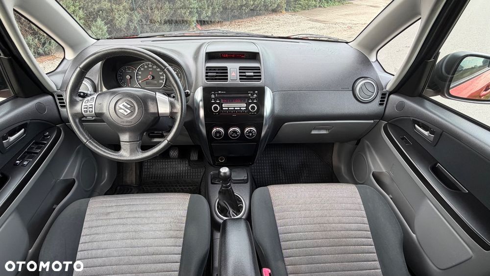 Suzuki SX4 - 35
