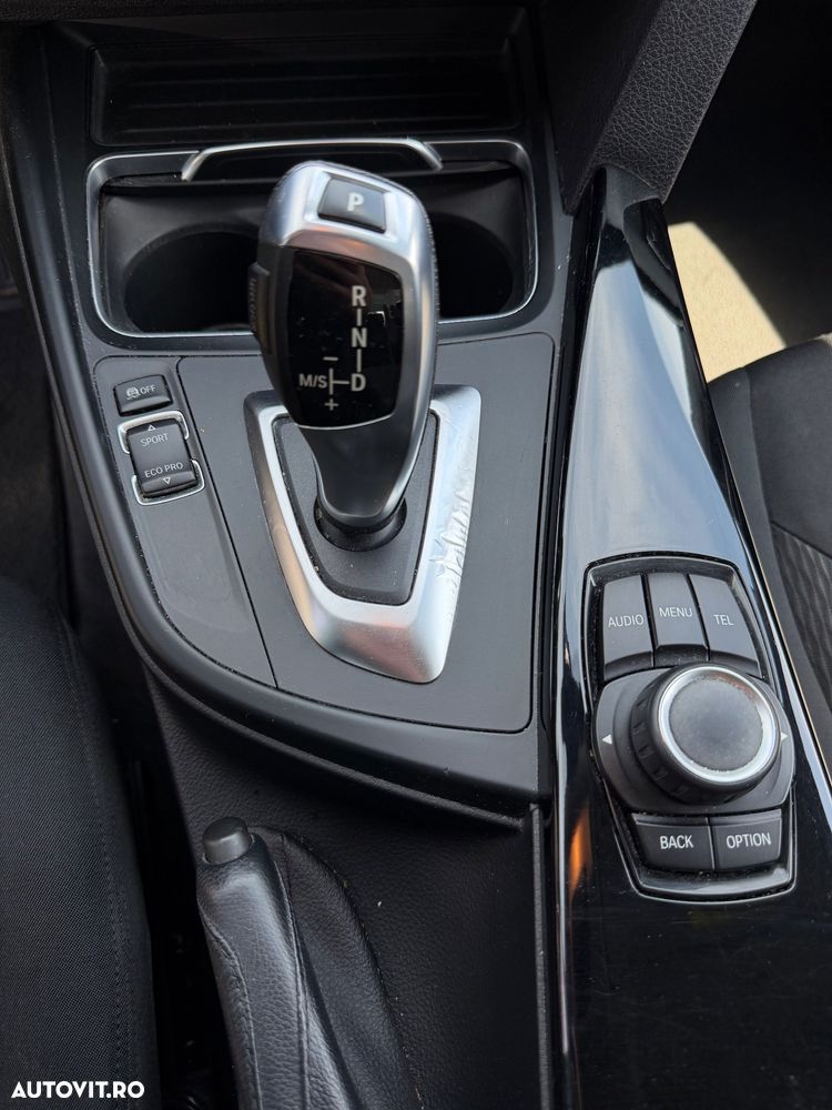 BMW Seria 3 - 21