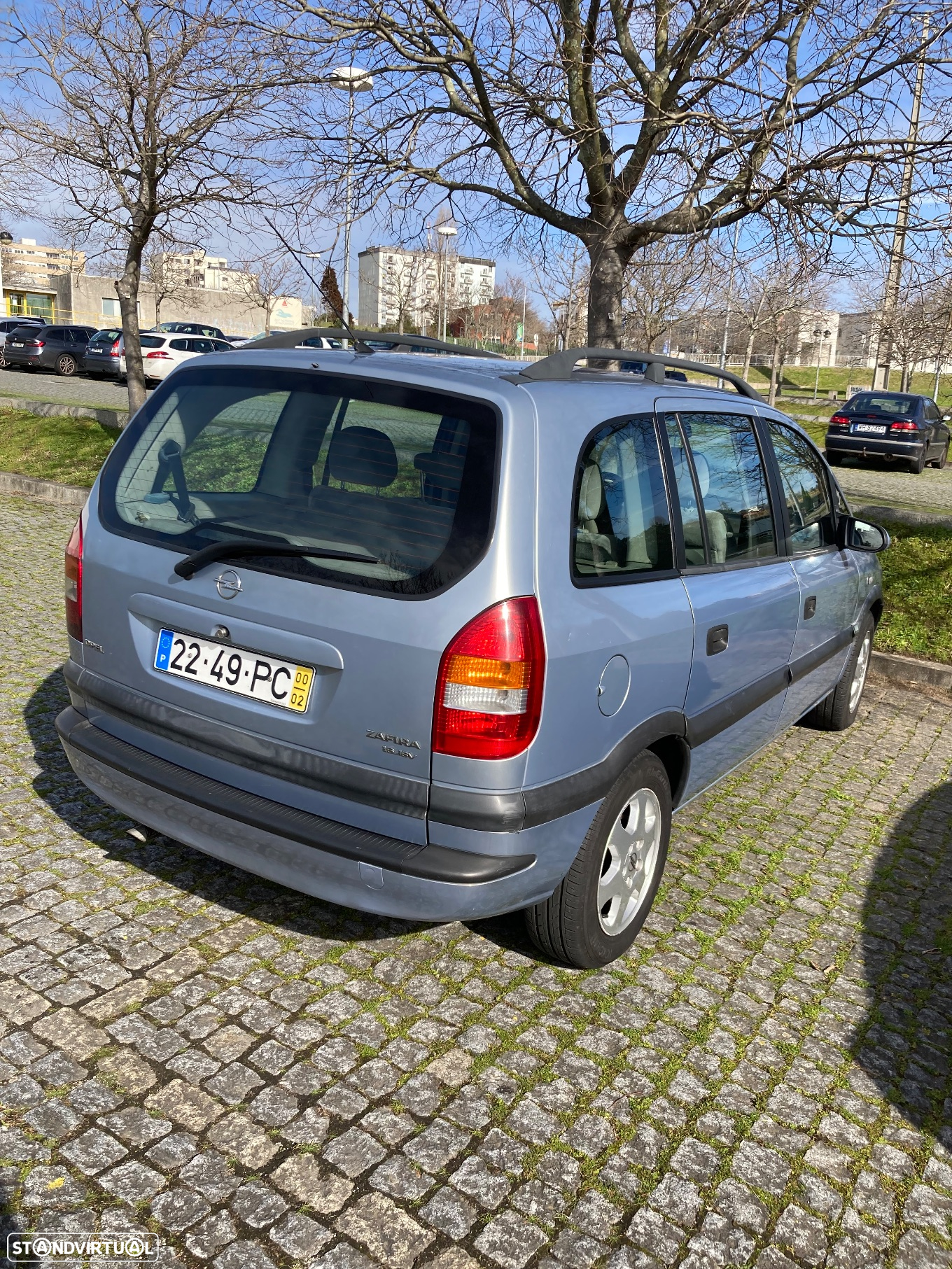 Opel Zafira 1.6 Confort - 2