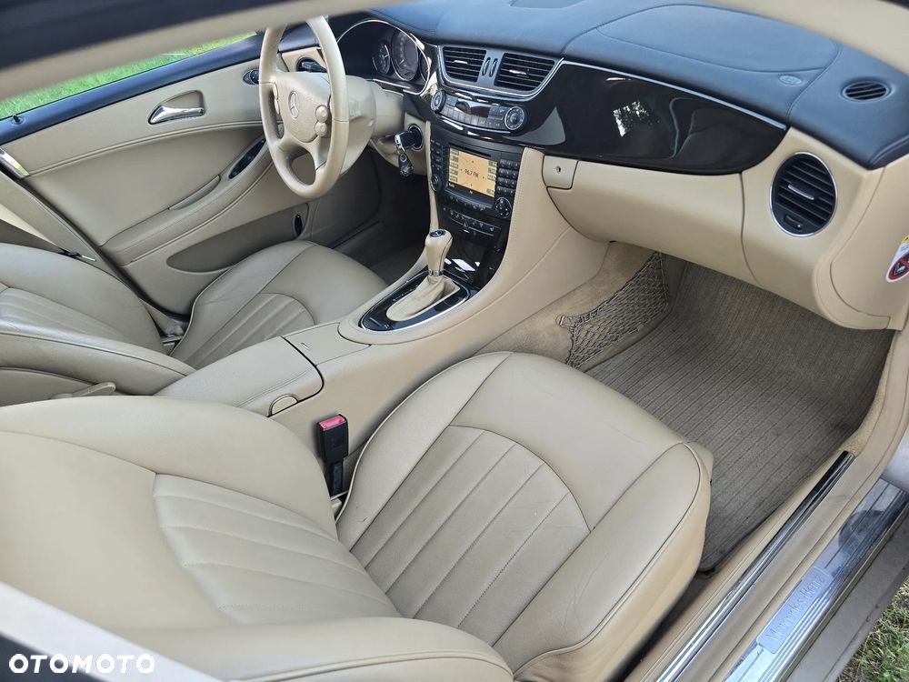 Mercedes-Benz CLS - 5
