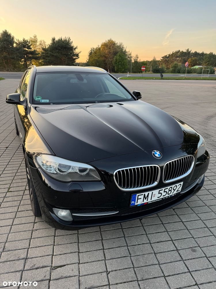 BMW Seria 5 520d - 8