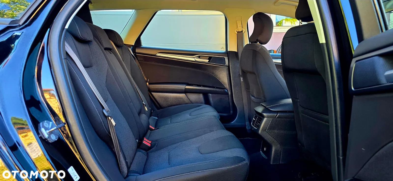 Ford Mondeo 2.0 EcoBlue Business Edition - 11