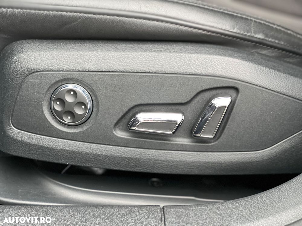 Audi A4 2.0 TDI DPF clean diesel quattro S tronic S line Sportpaket - 17