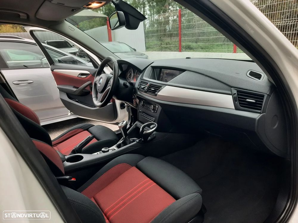 BMW X1 18 d xDrive Line Sport - 22