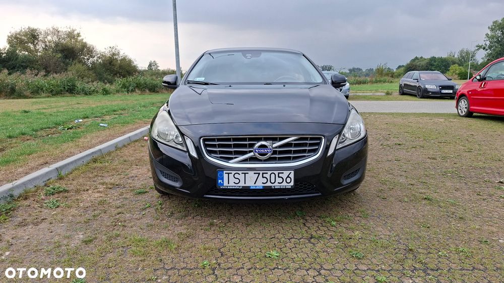 Volvo V60 D3 Geartronic Momentum - 7