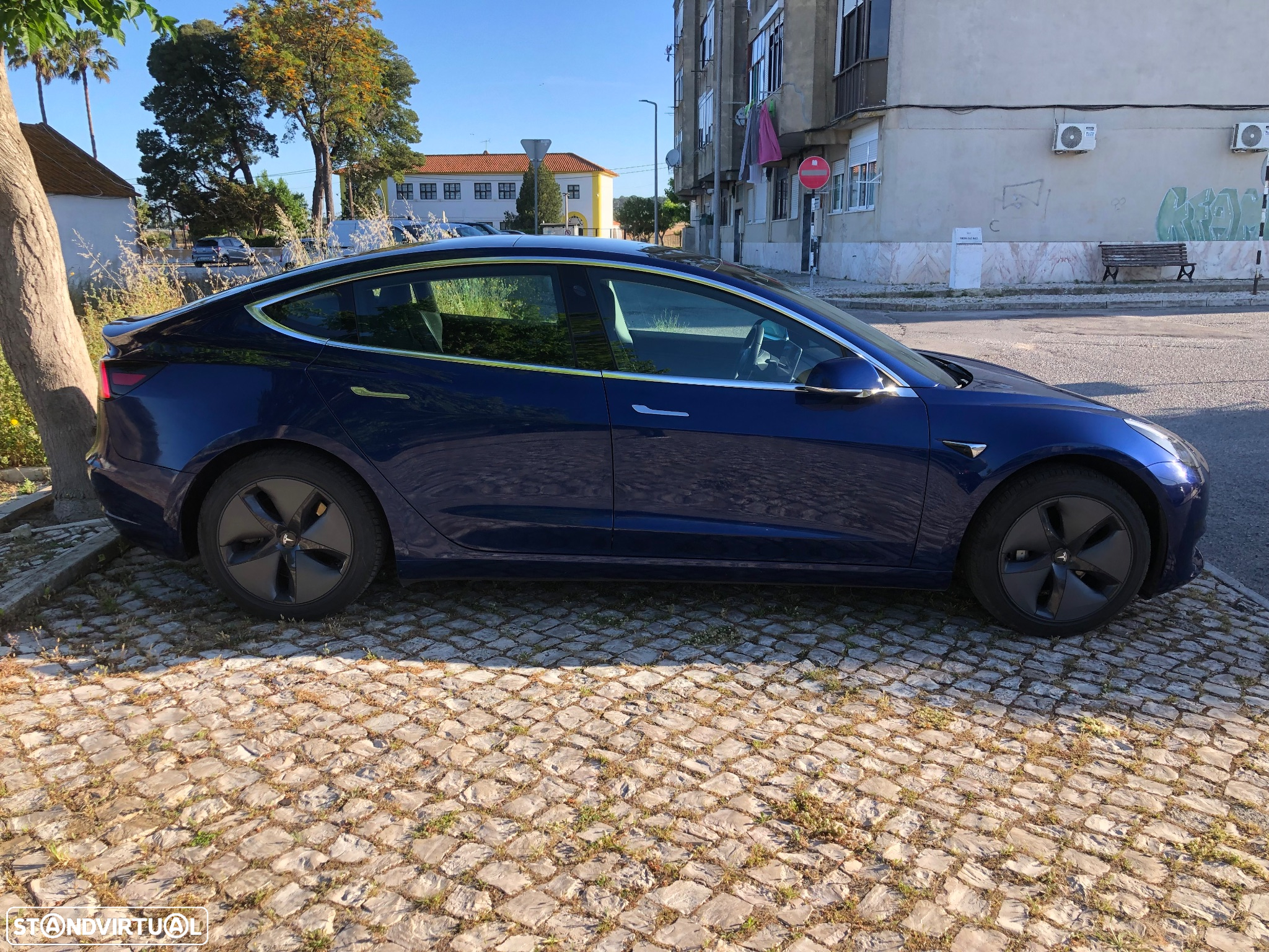 Tesla Model 3 Standard Range Plus RWD - 5