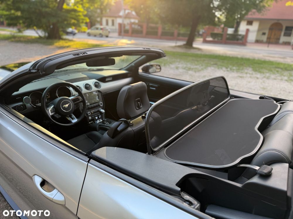 Ford Mustang 3.7 V6 - 22