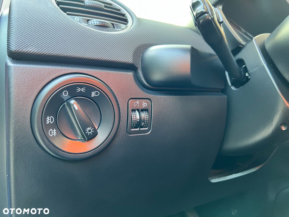 Volkswagen New Beetle 1.9 TDI DPF United - 29