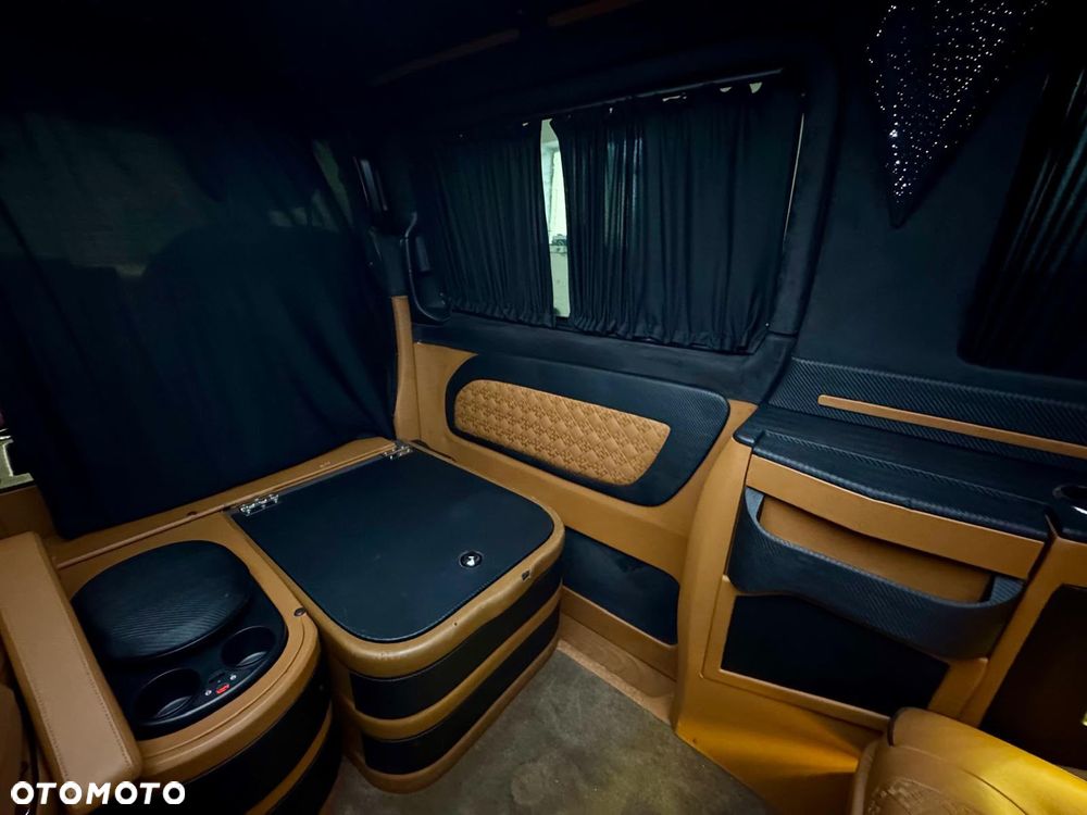 Mercedes-Benz Vito (BlueTEC) Tourer Lang PRO - 16