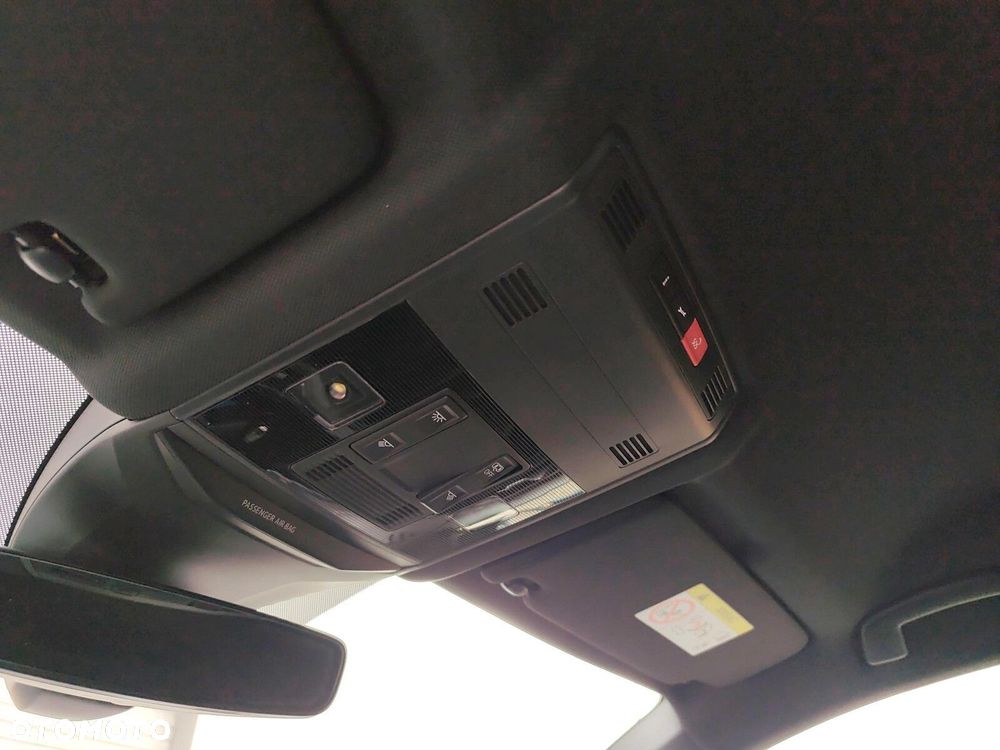 Volkswagen T-Roc 1.5 TSI Final Edition DSG - 23