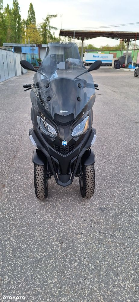 Piaggio MP-3 - 18