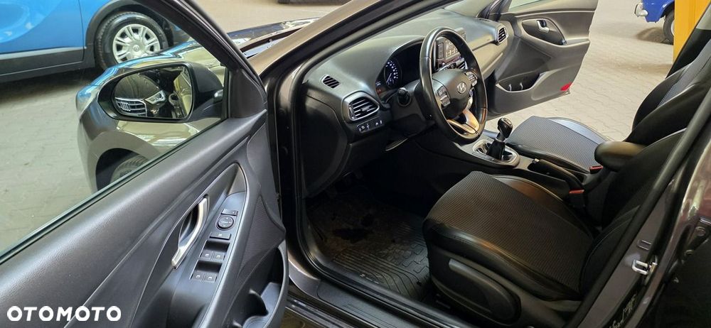 Hyundai i30 - 12