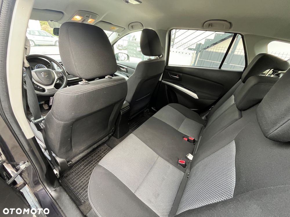 Suzuki SX4 1.6 Premium - 12