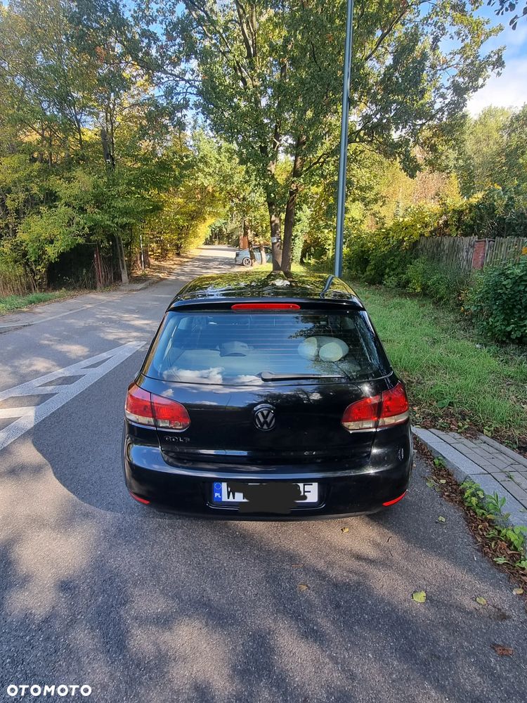 Volkswagen Golf - 5