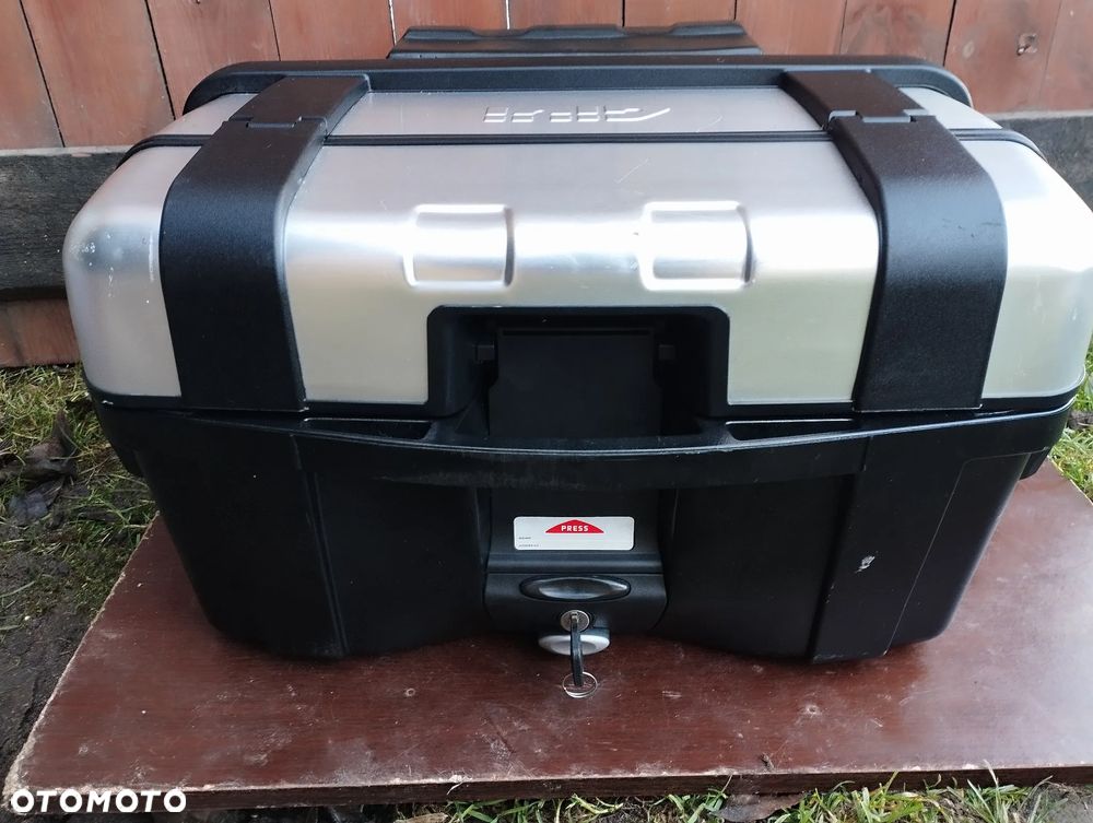 Kufer centralny  Givi  TRK46N TREKKER Monokey Honda Suzuki Kawasaki BMW