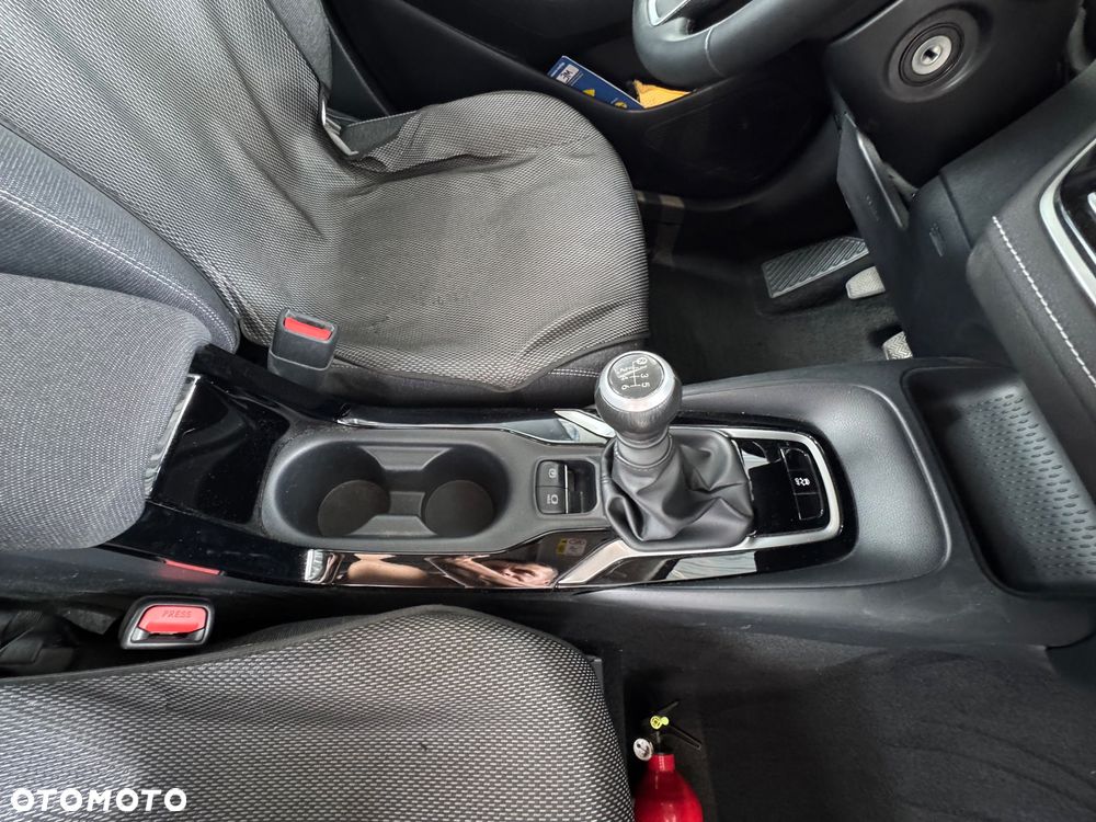 Toyota Corolla 1.5 Comfort - 12