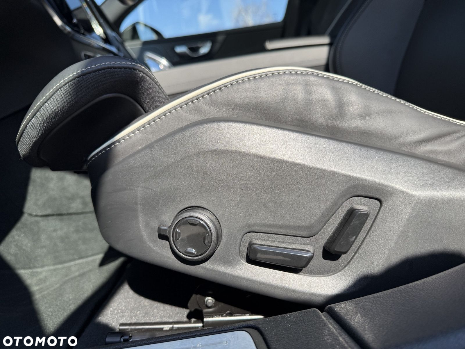 Volvo S60 - 13