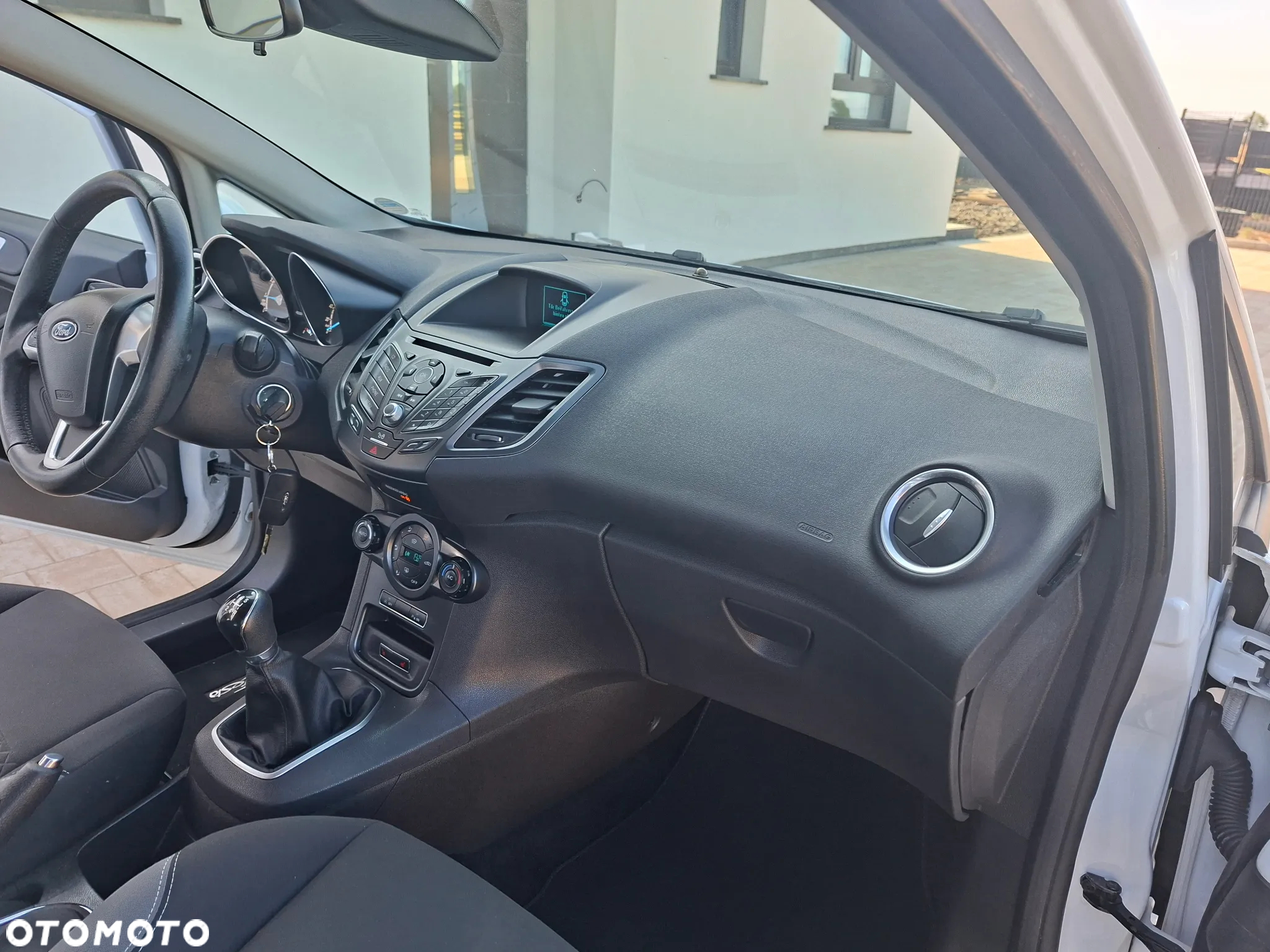 Ford Fiesta 1.0 EcoBoost Champions Edition - 17