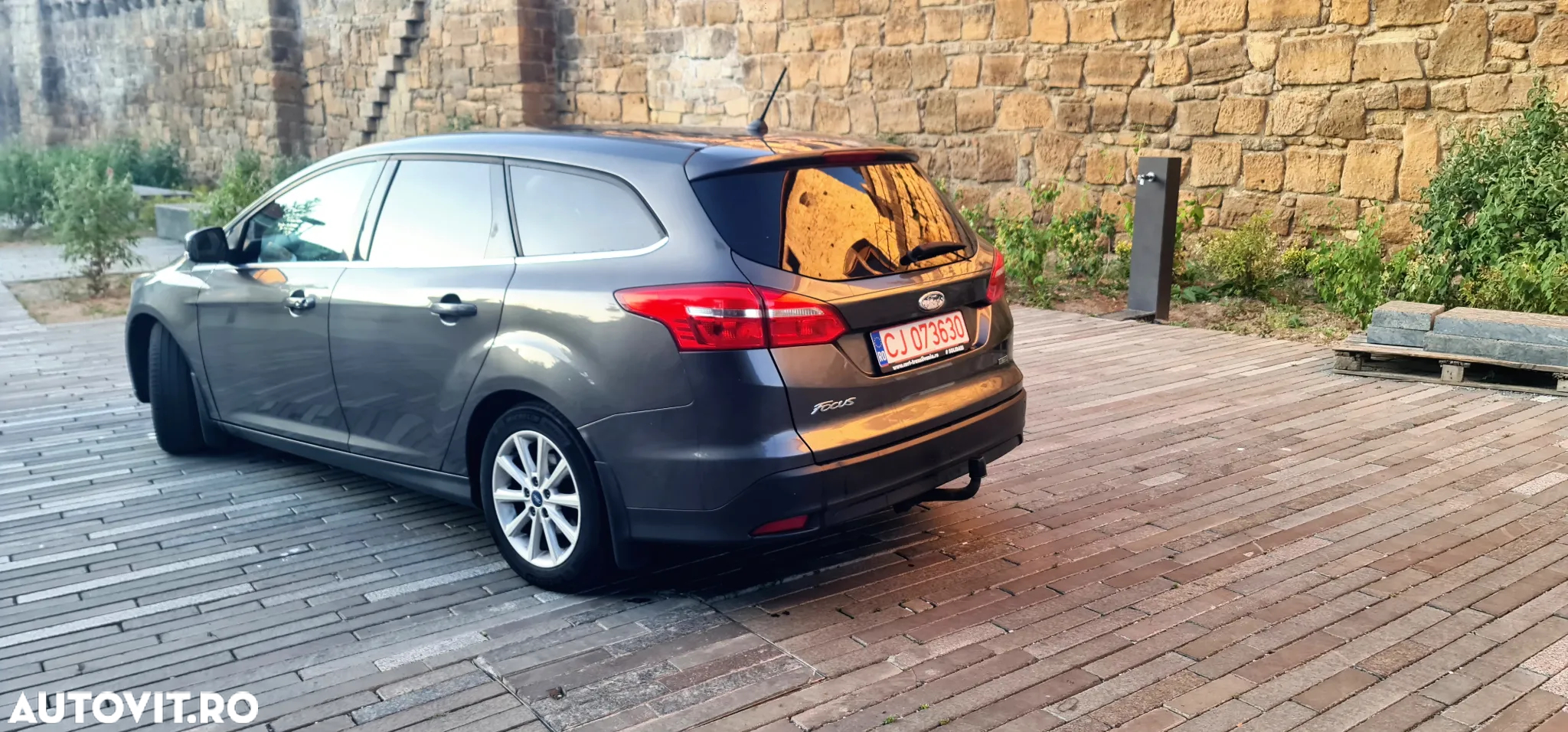 Ford Focus 1.0 EcoBoost Titanium - 5