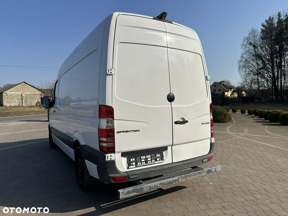Mercedes-Benz Sprinter - 7