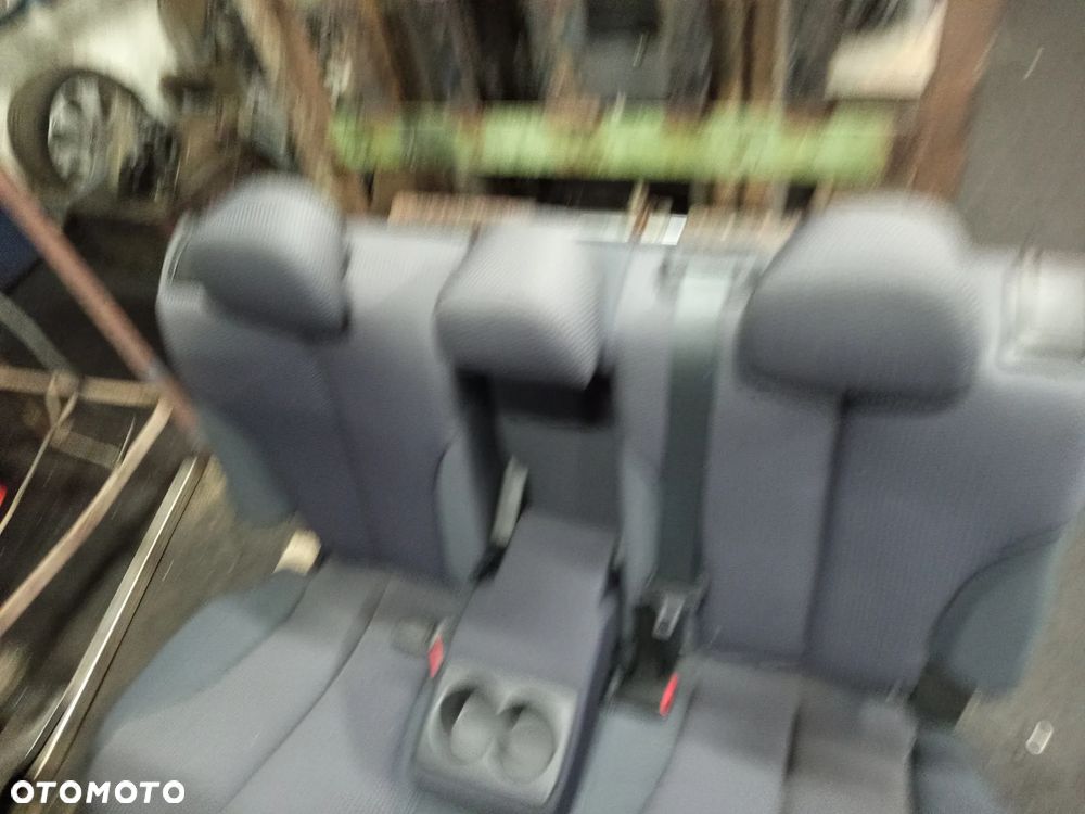 NISSAN TIIDA 07-12 5-DRZWI KOMPLET FOTELI - 5