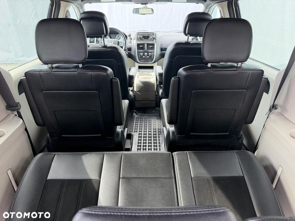 Dodge Caravan 2017