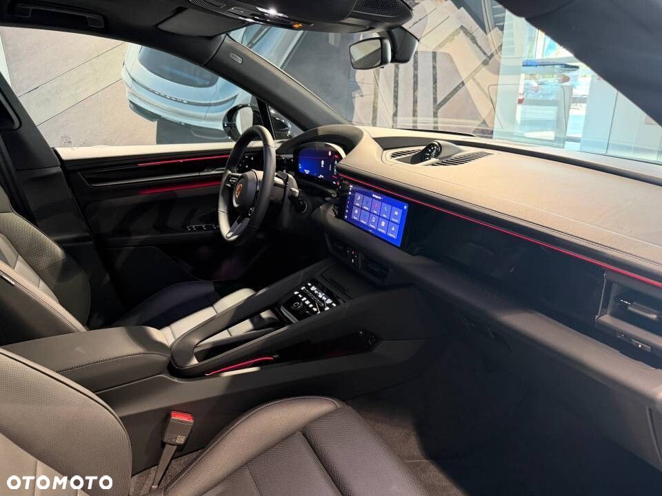 Porsche Macan - 18