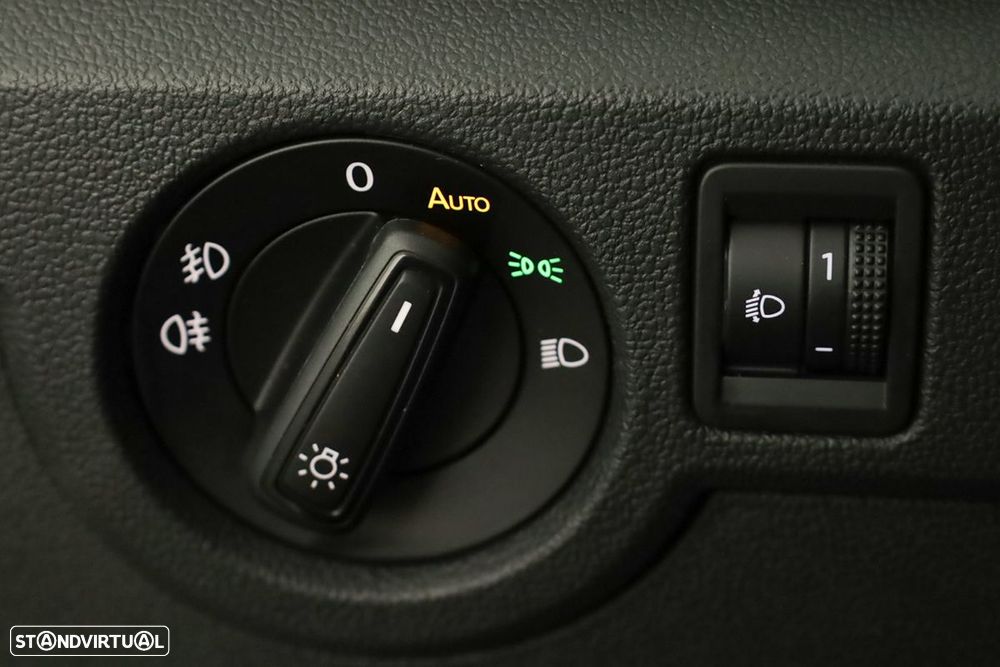 VW T-Cross 1.0 TSI Life - 17