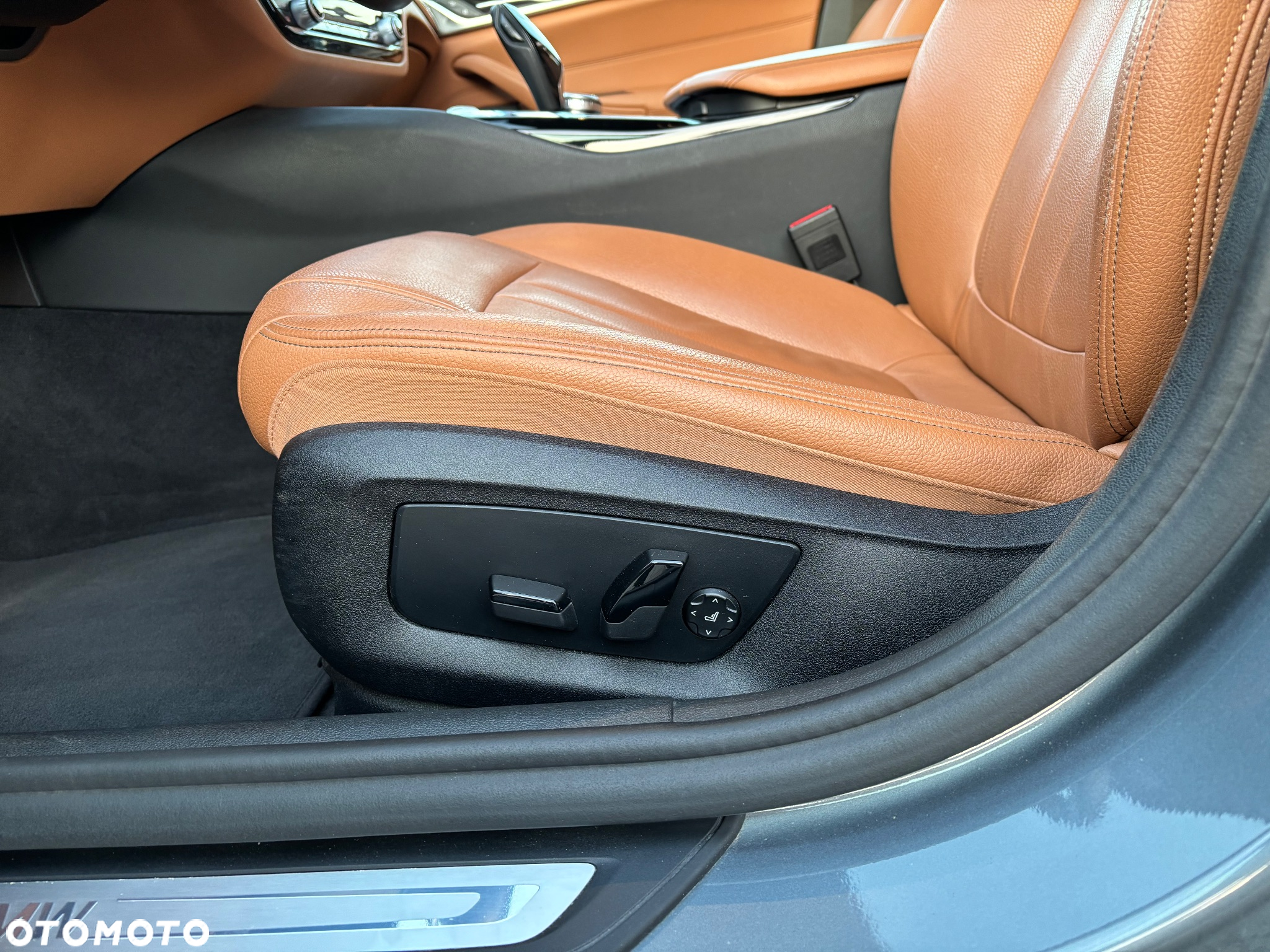 BMW Seria 5 520d Touring Luxury Line - 12