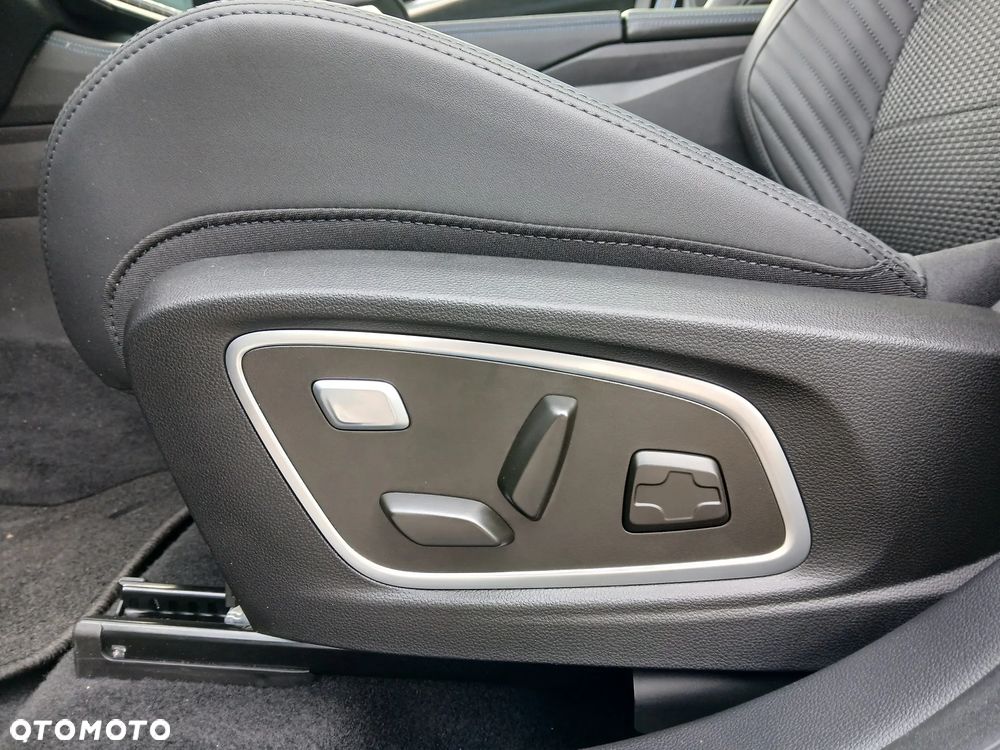 Renault Austral 1.2 E-Tech Full Hybrid 200 Esprit Alpine MMT - 11