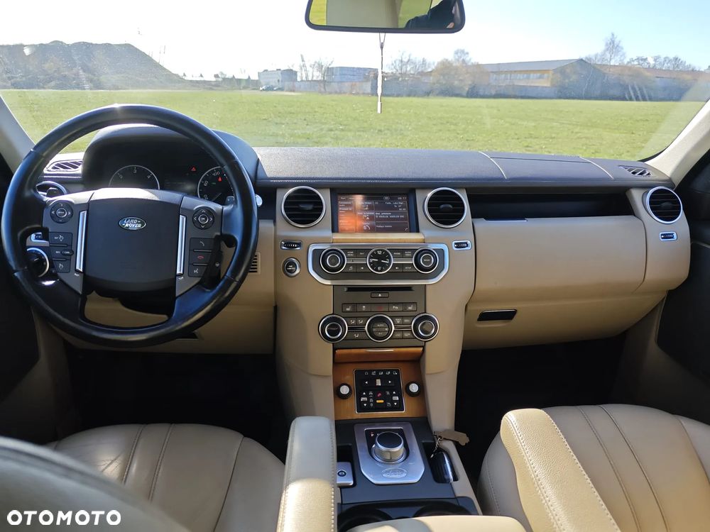Land Rover Discovery IV 3.0SD V6 HSE - 17