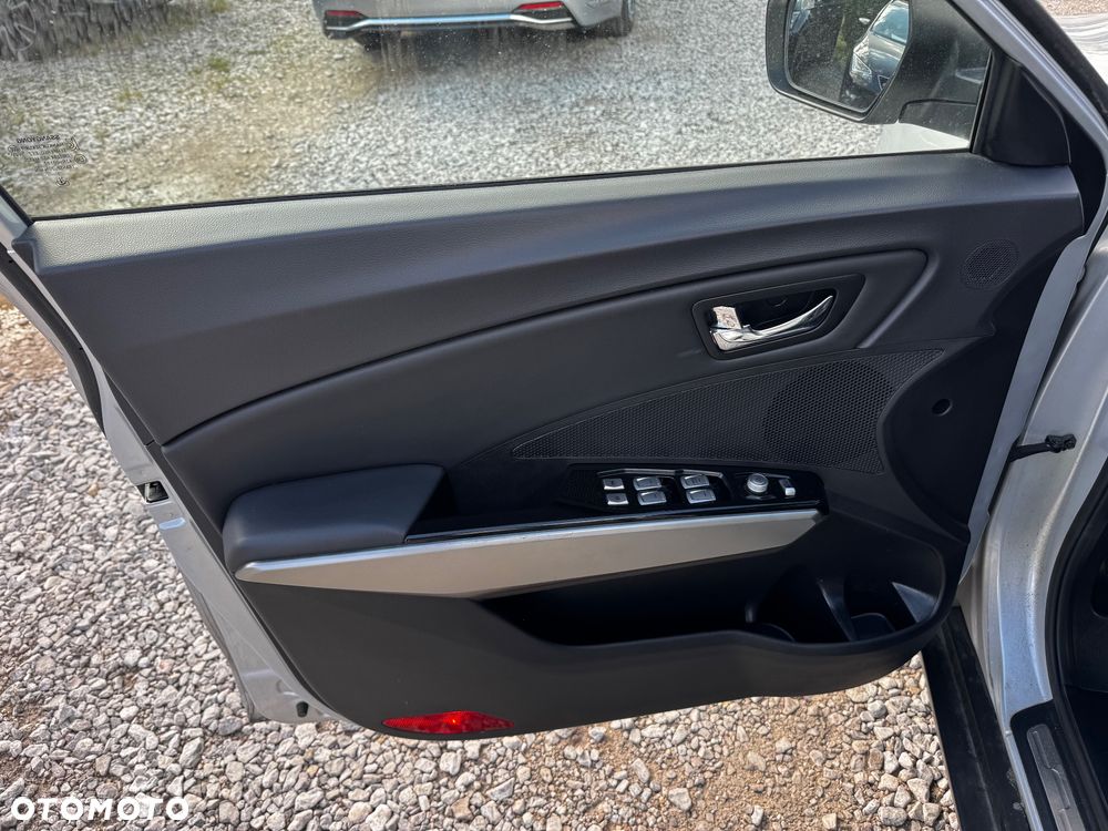 SsangYong/KGM Tivoli 1.6 Quartz - 30