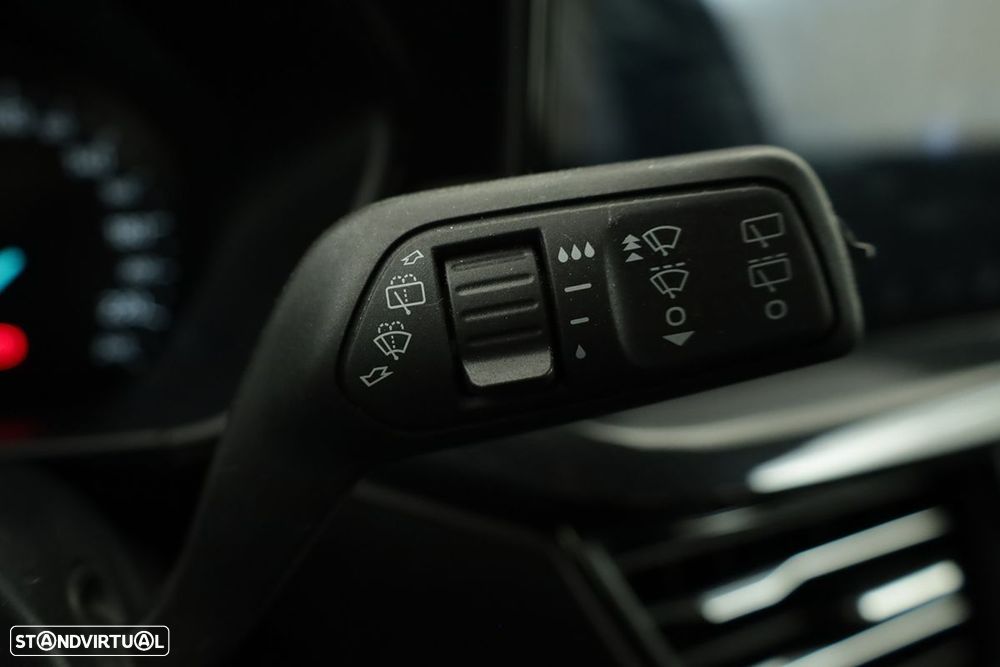 Ford Focus 1.0 EcoBoost MHEV ST-Line - 18