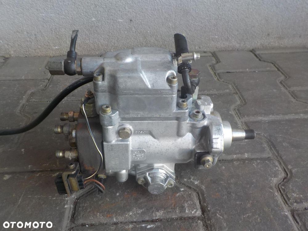 VW T4 LT 2.5 TDI POMPA WTRYSKOWA PALIWA 7PIN 074130107N - 3