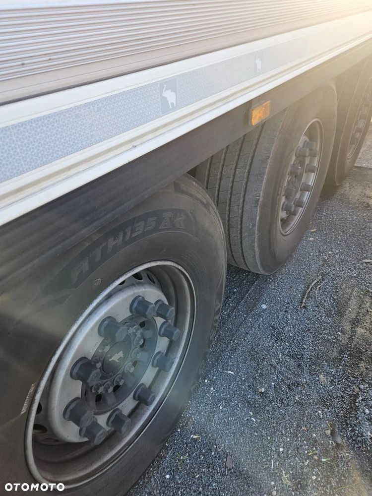 Schmitz Cargobull - 3