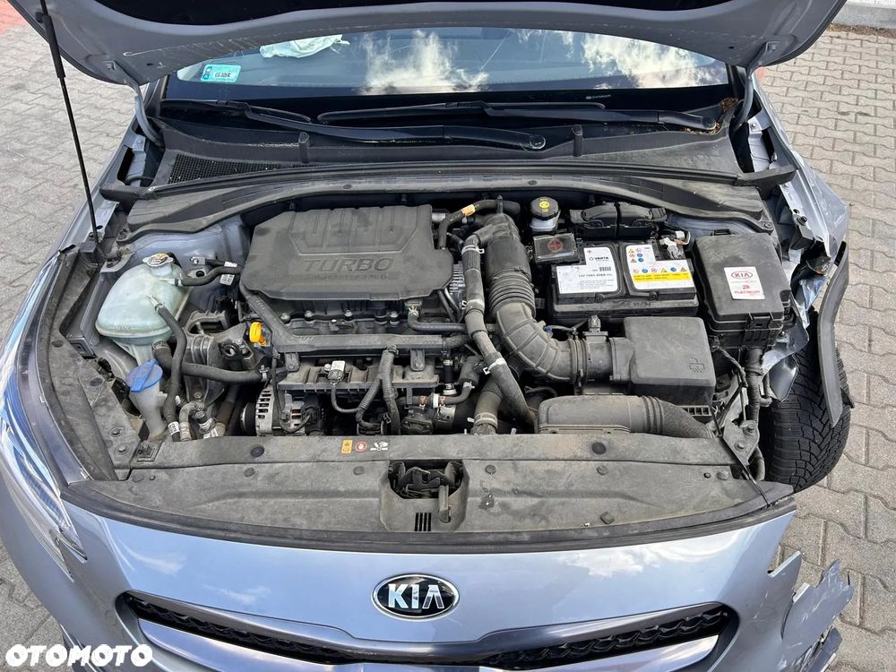 Kia XCeed 1.5 T-GDI M - 12