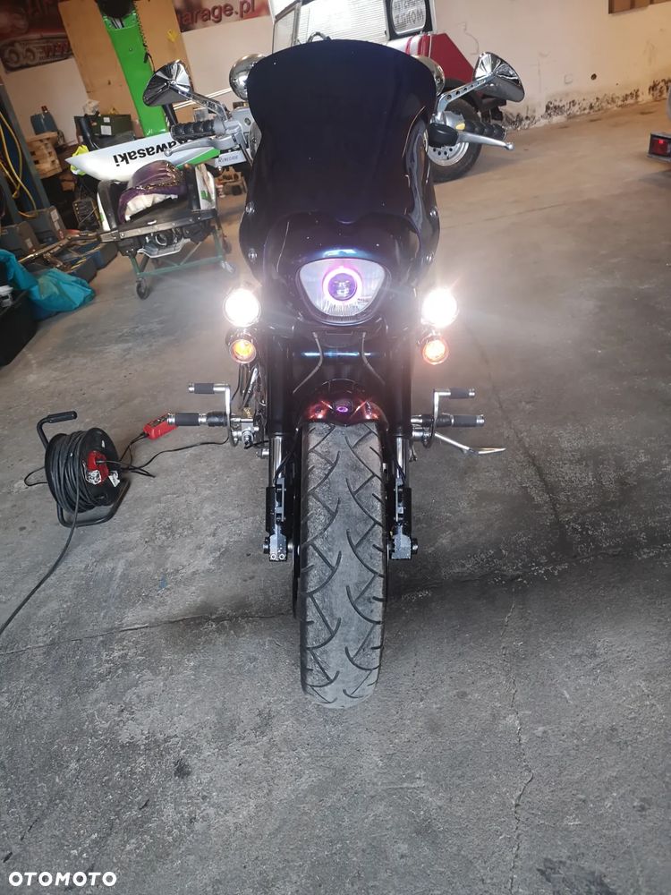 Suzuki Boulevard - 9