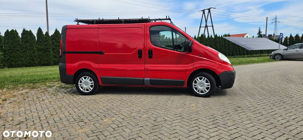 Opel VIVARO - 8