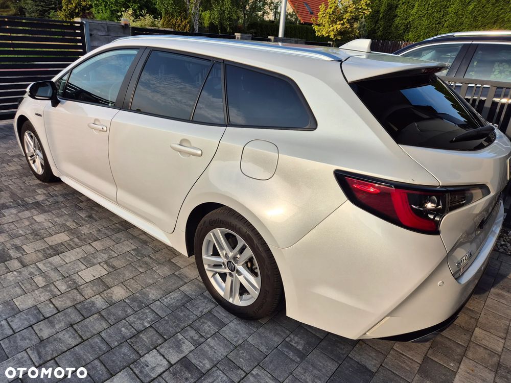 Suzuki Swace 1.8 Hybrid Premium Plus CVT - 10