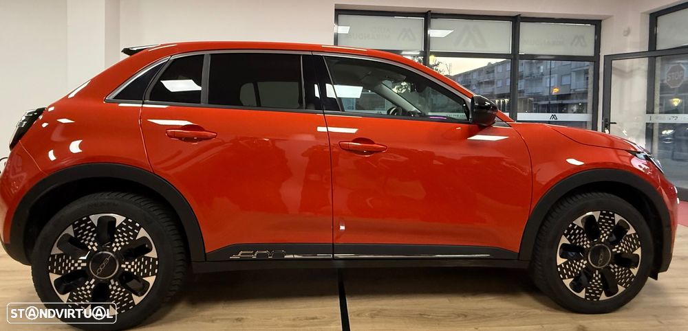 Fiat 600e La Prima - 1