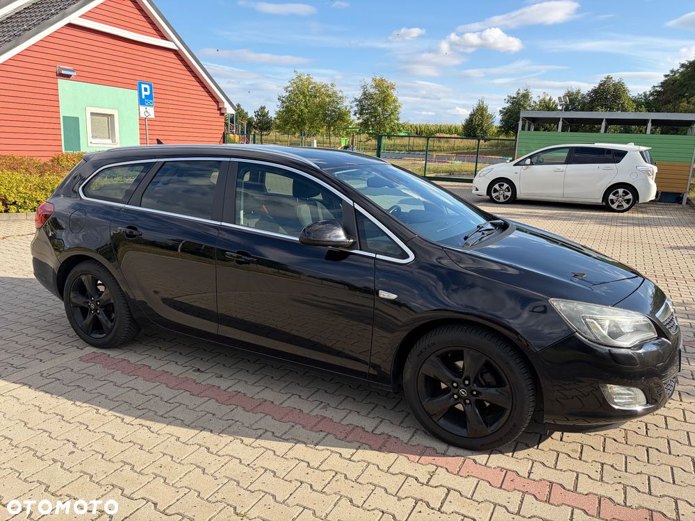 Opel Astra 1.4 T Cosmo - 5