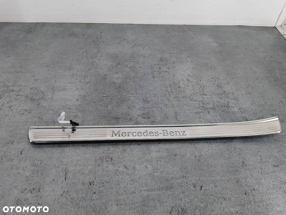 LISTWA PROGOWA WEWNĘTRZNA LEWY TYŁ MAYBACH X222 A2226806335 - 1