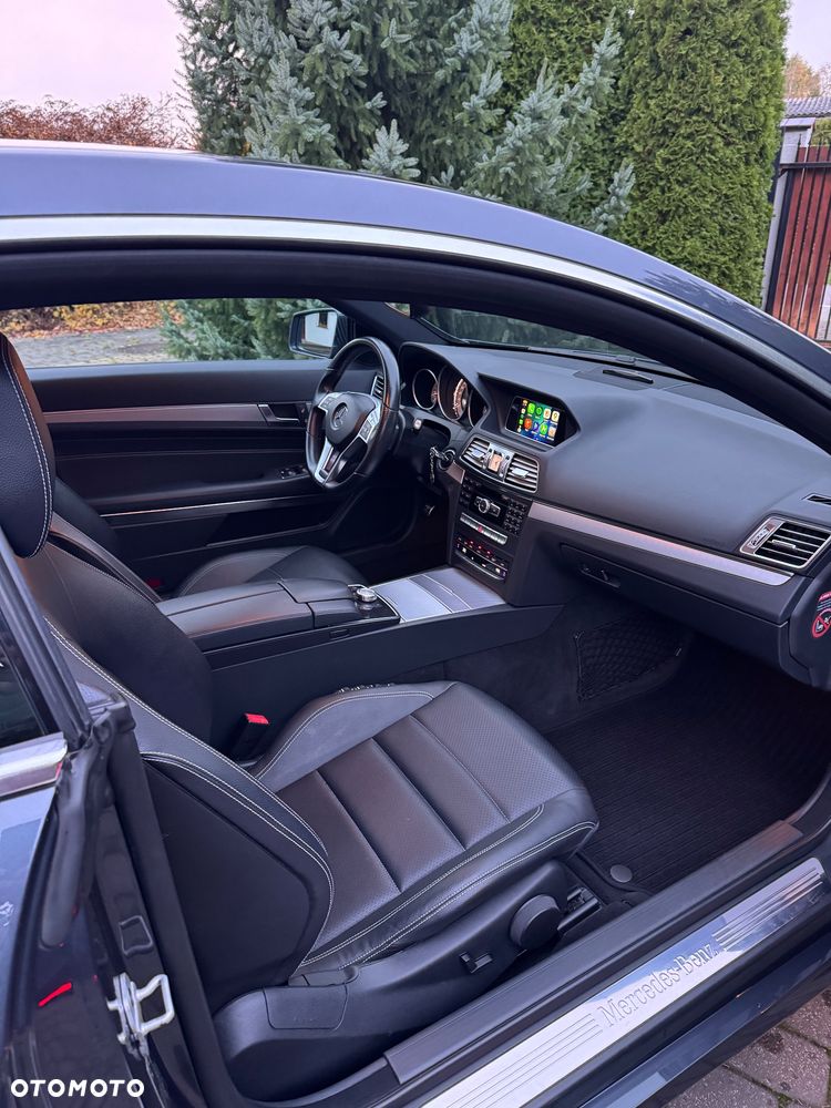 Mercedes-Benz Klasa E 220 CDI 7G-TRONIC - 27