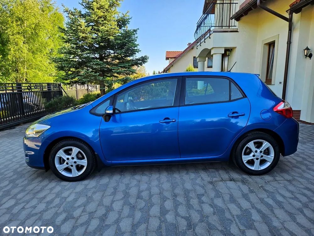Toyota Auris - 9