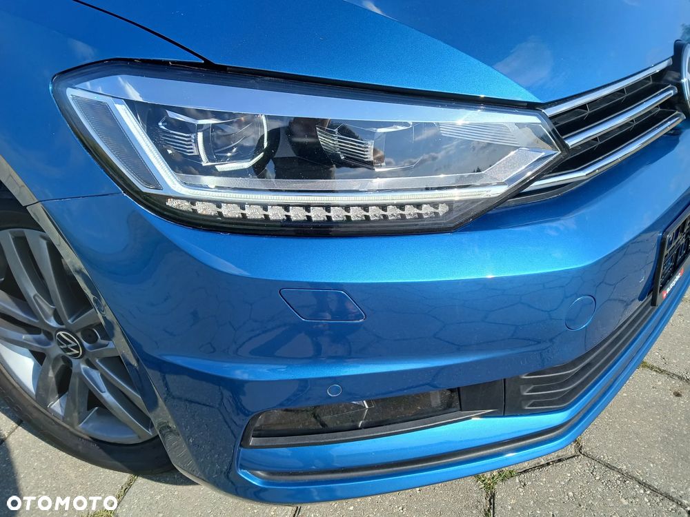 Volkswagen Touran 2.0 TDI SCR Comfortline - 18