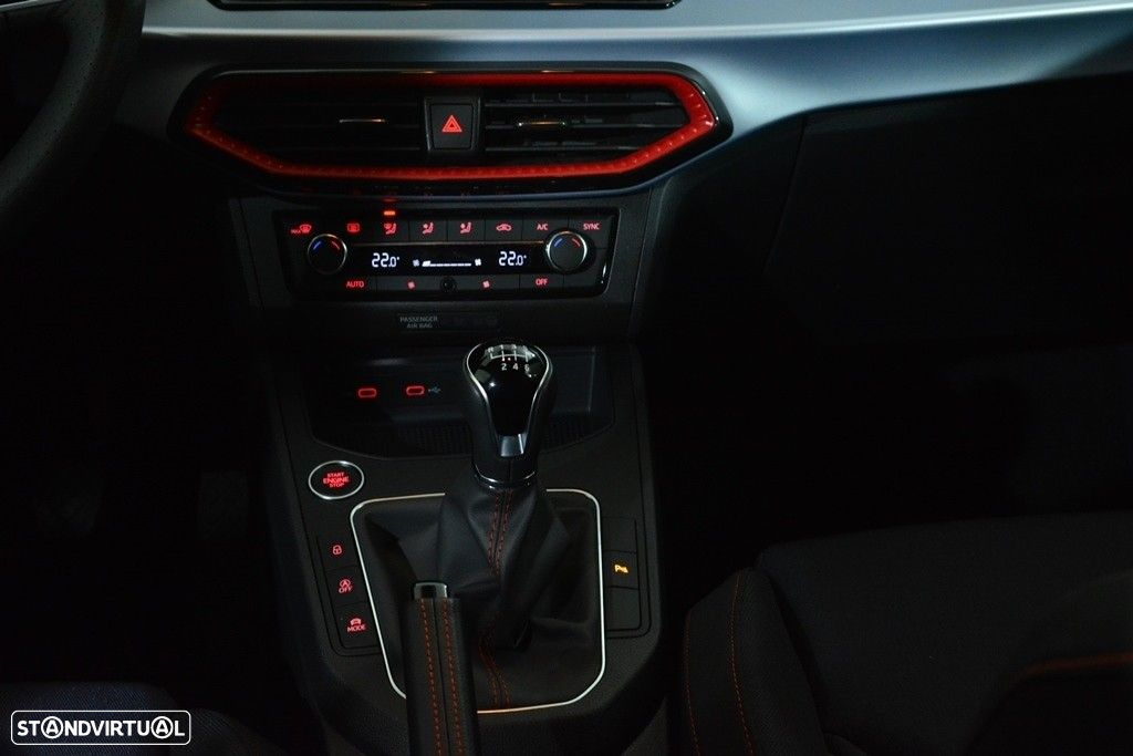 SEAT Ibiza 1.0 TSI FR - 28