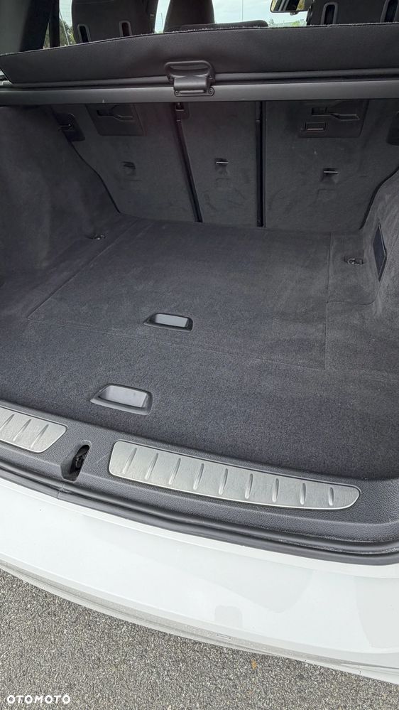BMW Seria 3 330d xDrive Sport-Aut Luxury Line - 11
