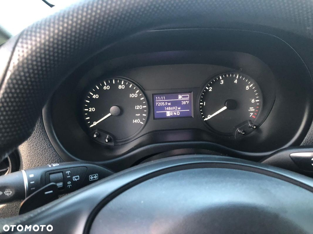 Mercedes-Benz Vito - 18